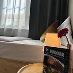 מלון Restaurant Zum Loewen דיסבורג