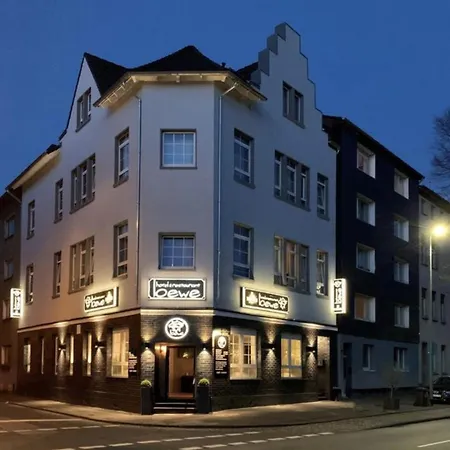 Restaurant Zum Loewen Hotel 2*