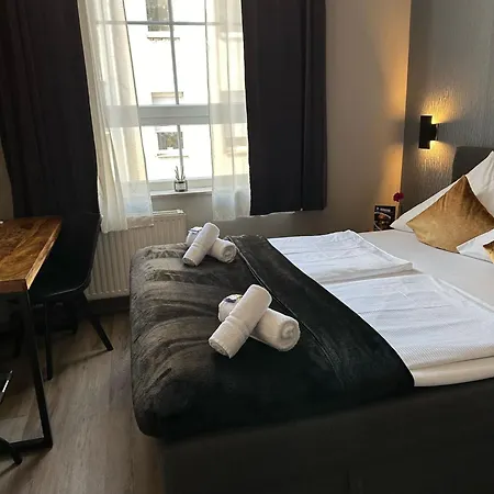 מלון Restaurant Zum Loewen