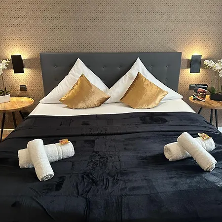 Restaurant Zum Loewen מלון