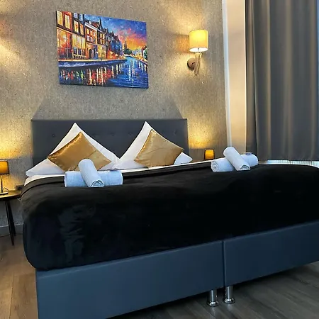 מלון Restaurant Zum Loewen