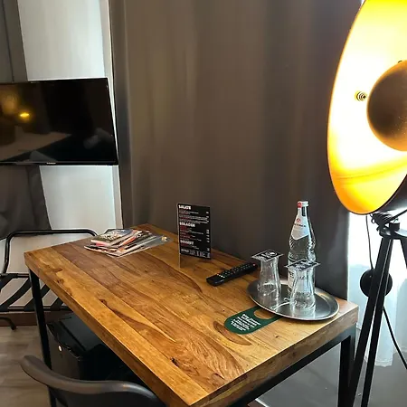 Restaurant Zum Loewen מלון 2*