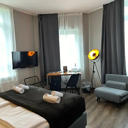 Restaurant Zum Loewen מלון