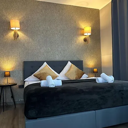 Restaurant Zum Loewen מלון 2*