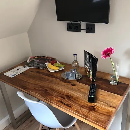 Restaurant Zum Loewen 2* דיסבורג