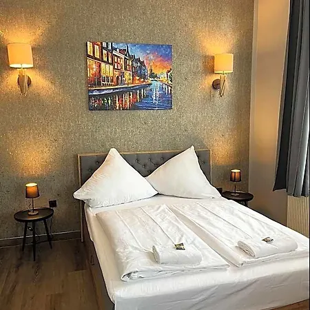 Restaurant Zum Loewen 2* דיסבורג