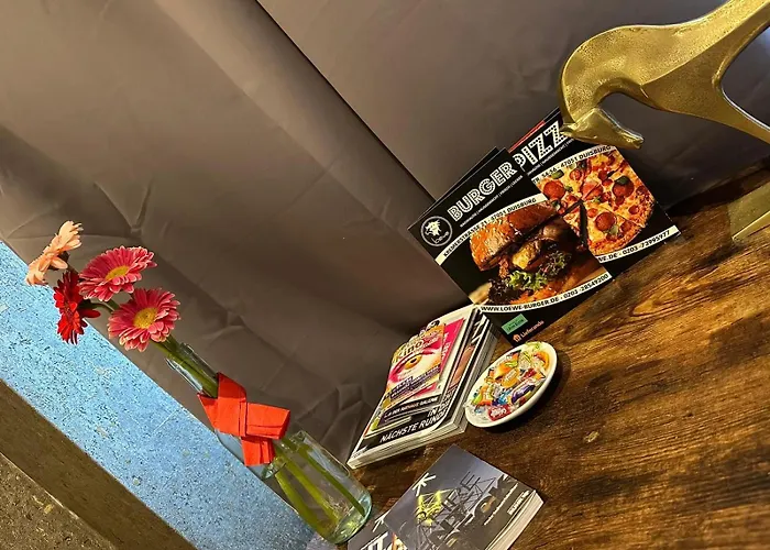 호텔 Restaurant Zum Loewen 2*