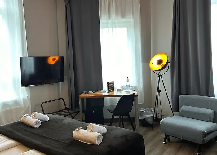 Restaurant Zum Loewen 호텔