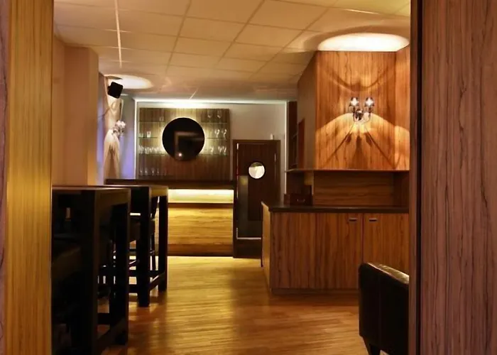 Restaurant Zum Loewen 뒤스부르크